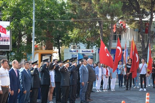 30 AĞUSTOS ZAFER BAYRAMI İLÇEMİZDE COŞKU İLE KUTLANDI